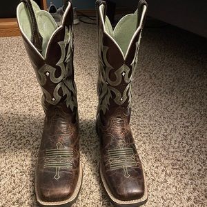 Womens Ariat Boots